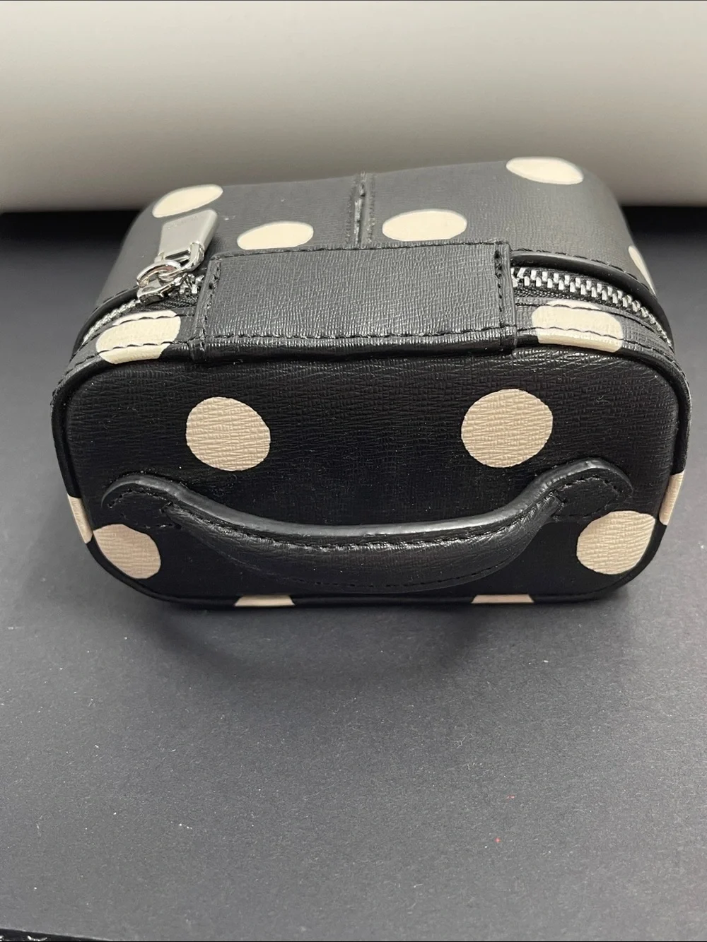kate spade New York Black & Cream Polka Morgan Dot Sunshine Jewelry Case **RARE